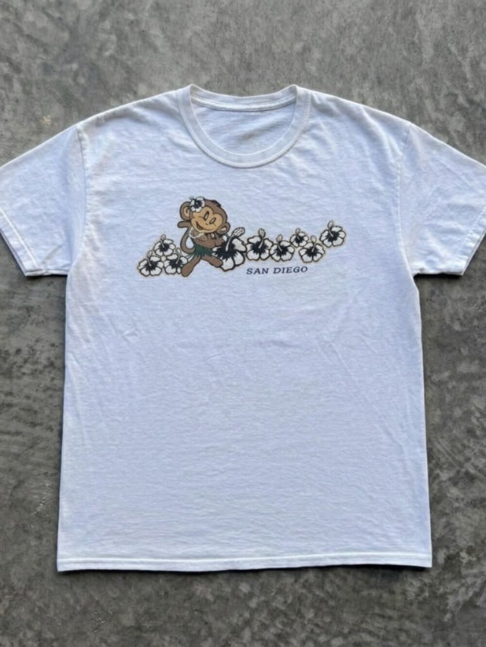 San Diego Tropical Hula Monkey Hibiscus Flower T-Shirt White
